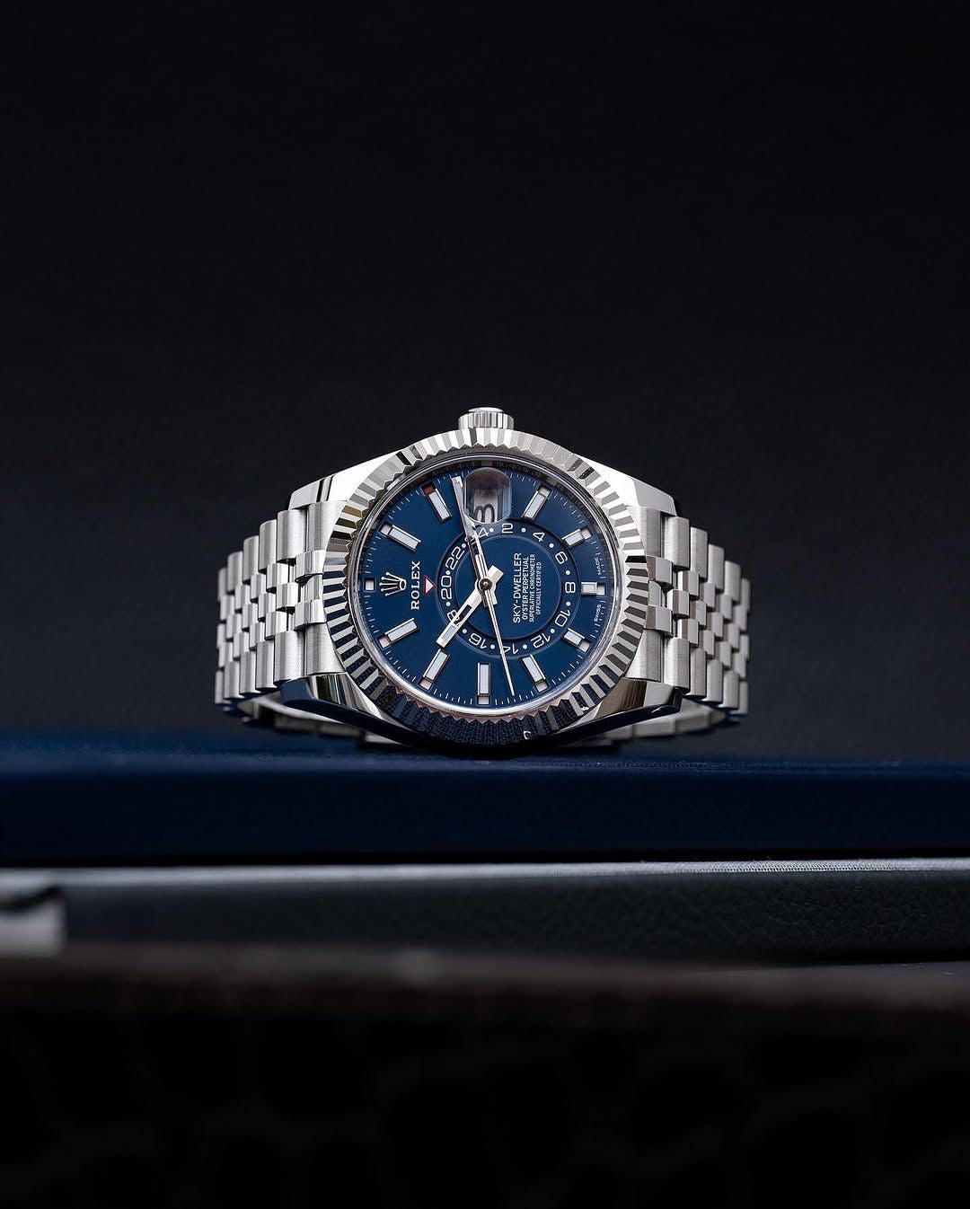 ROLEX SKY-DWELLER OYSTER PERPETUAL AUTOMATIC