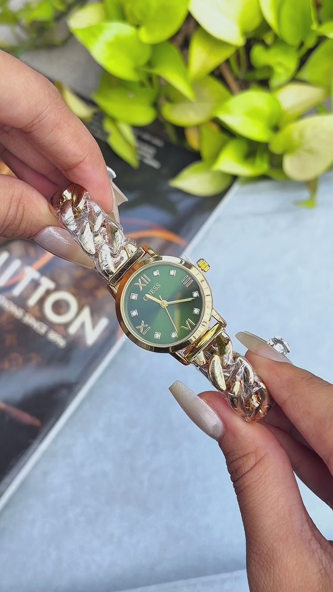 GUESS LADIES WATCH